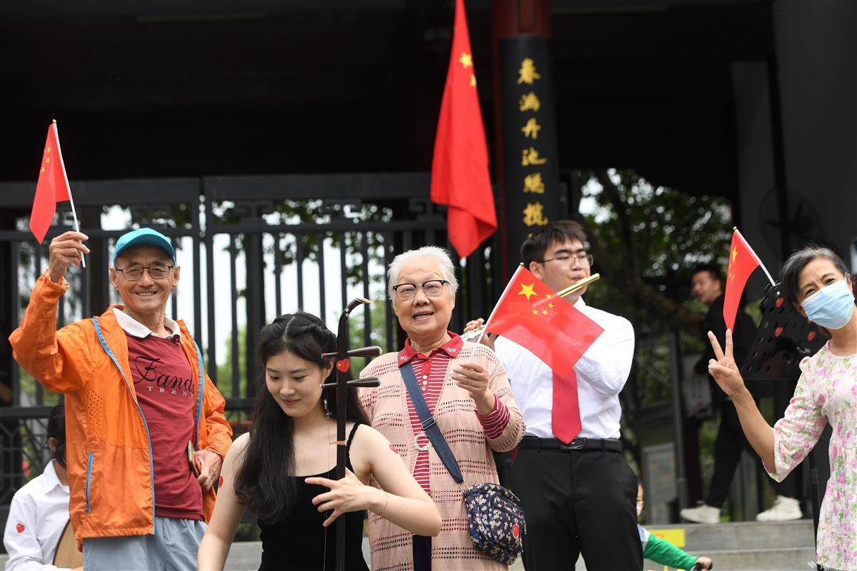 银河百家乐